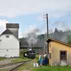 298 102 am 29.04.17 am Bahnhof Sommerhubermühle mit einem Fotozug auf einer tollen Tanago-Tour