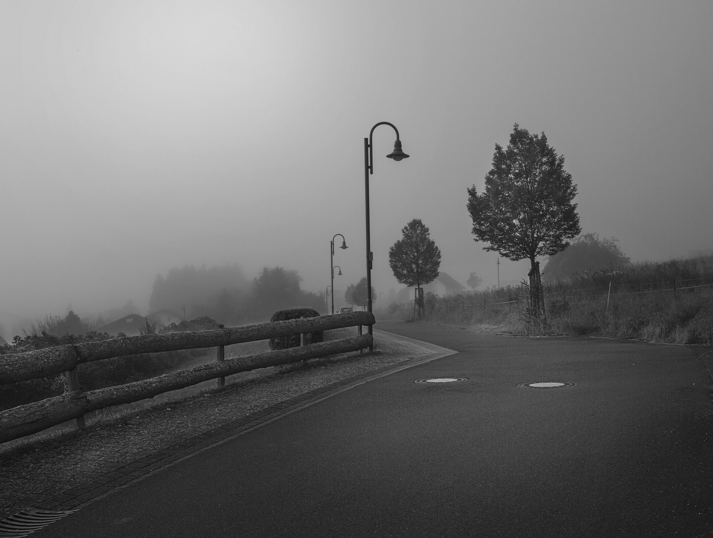 29.September 2018, Antweiler, oberes Ahrtal, Eifel, Dorfstraße