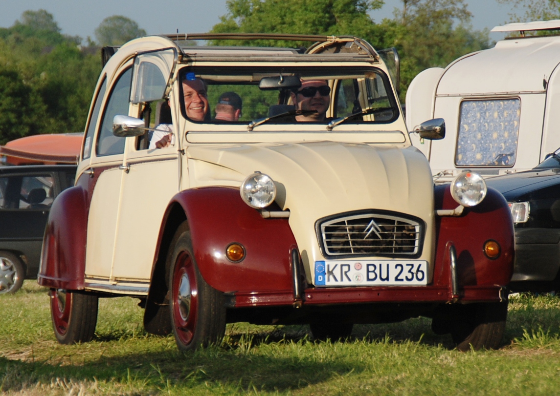 2CV Dolly