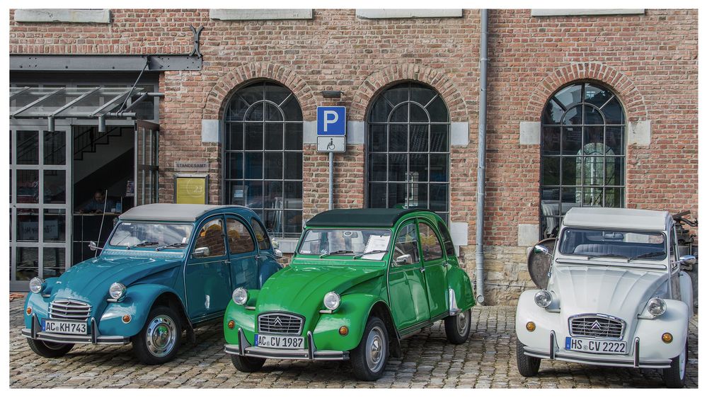 2CV Trio