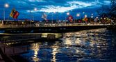 Genf: Die Mont-Blanc Brücke am Abend von Tom_2014