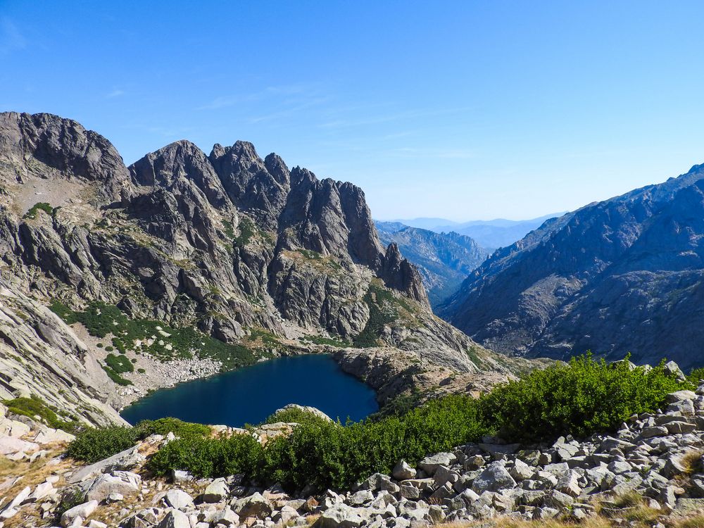 Lac de Capitellu am GR20 auf Korsika von Carmen Vogel