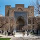 Innenhof am Registan in Samarkand