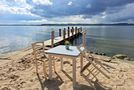 Ein Platz für zwei mit Blick auf Hafen Gager und Groß Zicker von Olga W