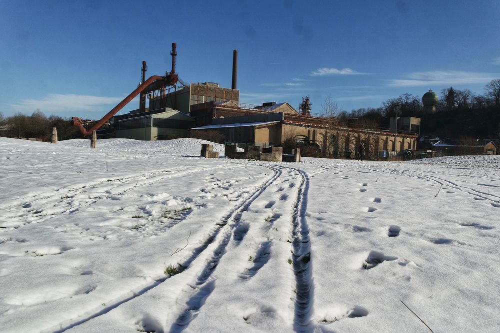 Spuren im Schnee  von Schnucki01