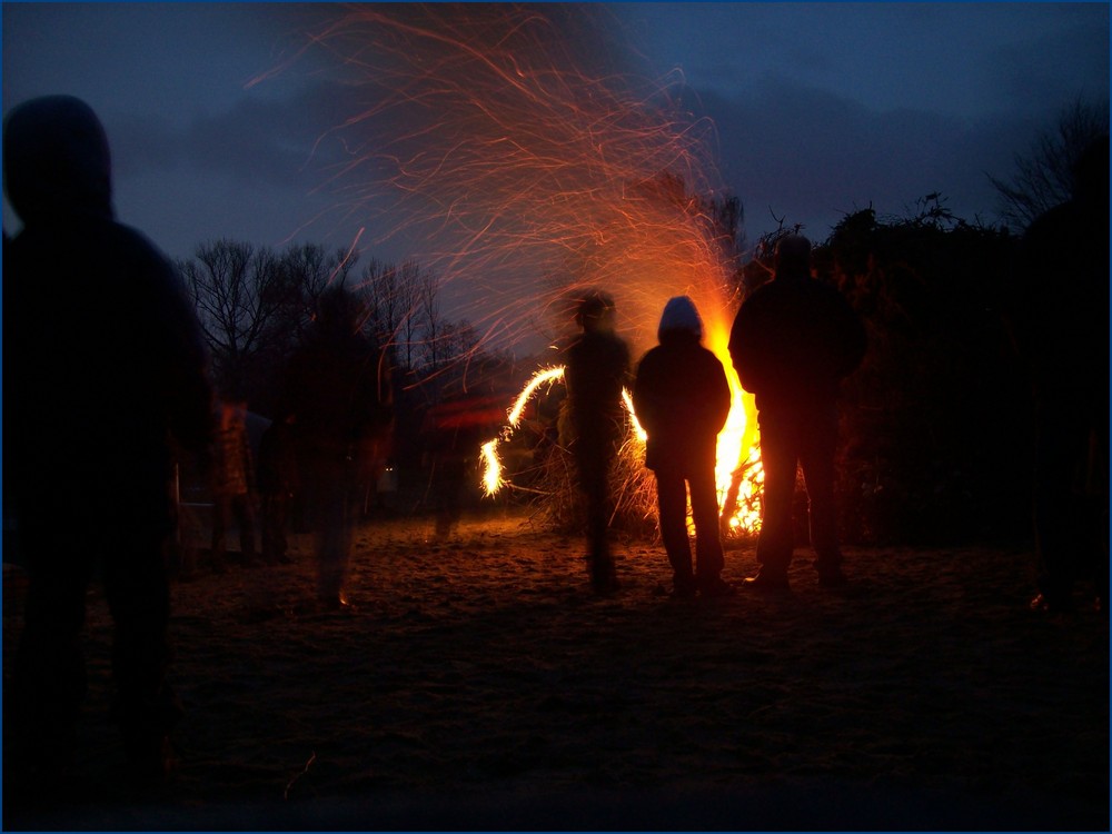 2.Osterfeuer-Bild