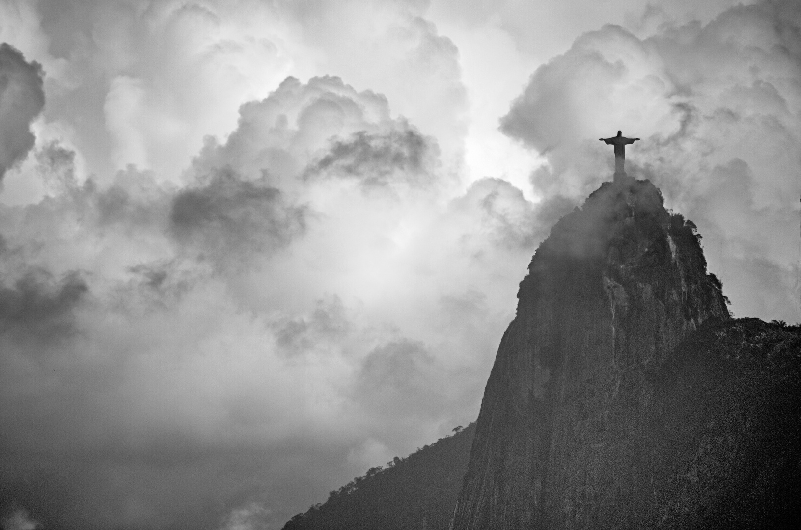 2Rio de Janeiro Corcovado SW HDR