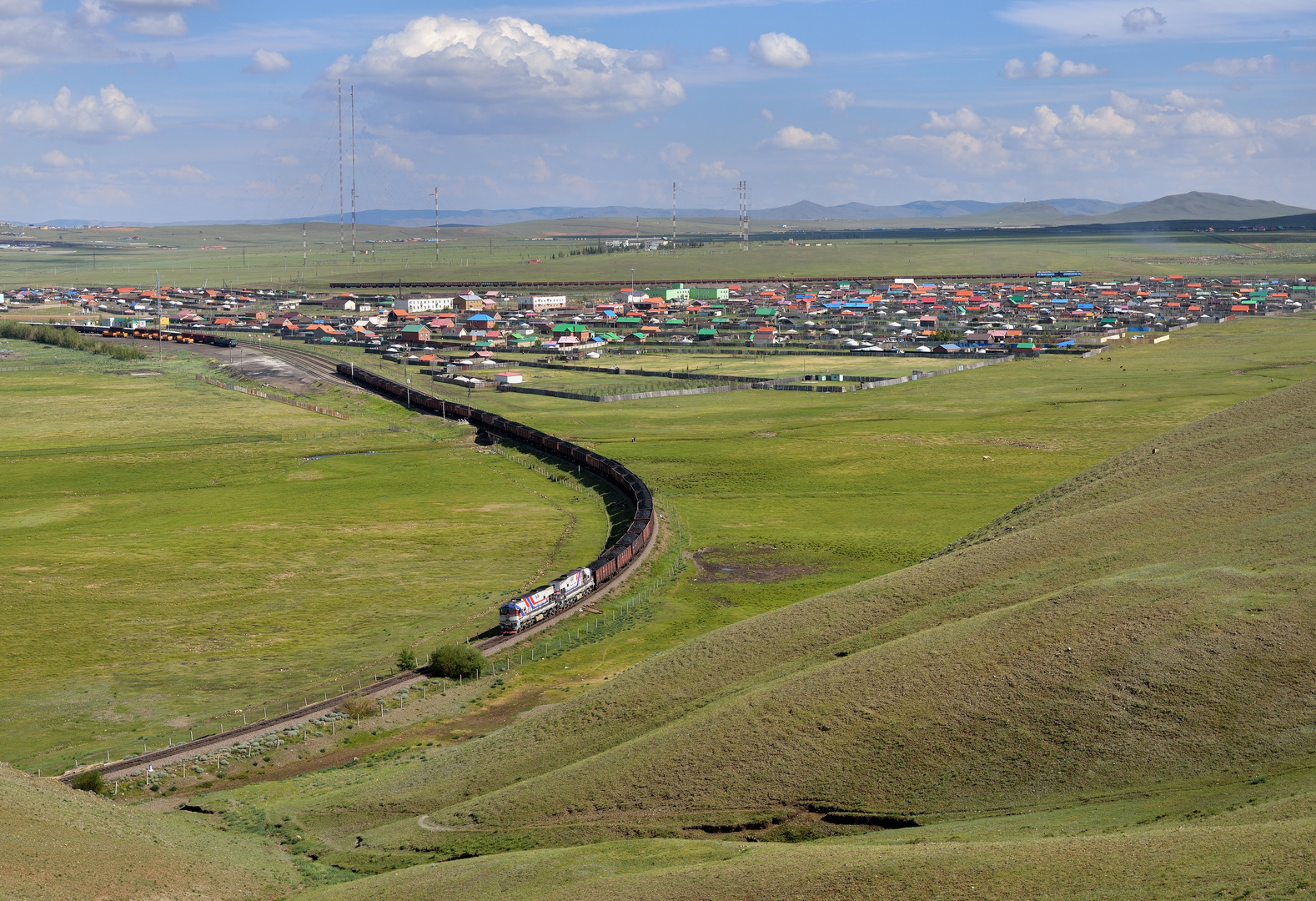 2Zagal Doppel verlässt Xohxop nach Ulaanbaatar + 2TE116UM nach Süden am 24.06.18