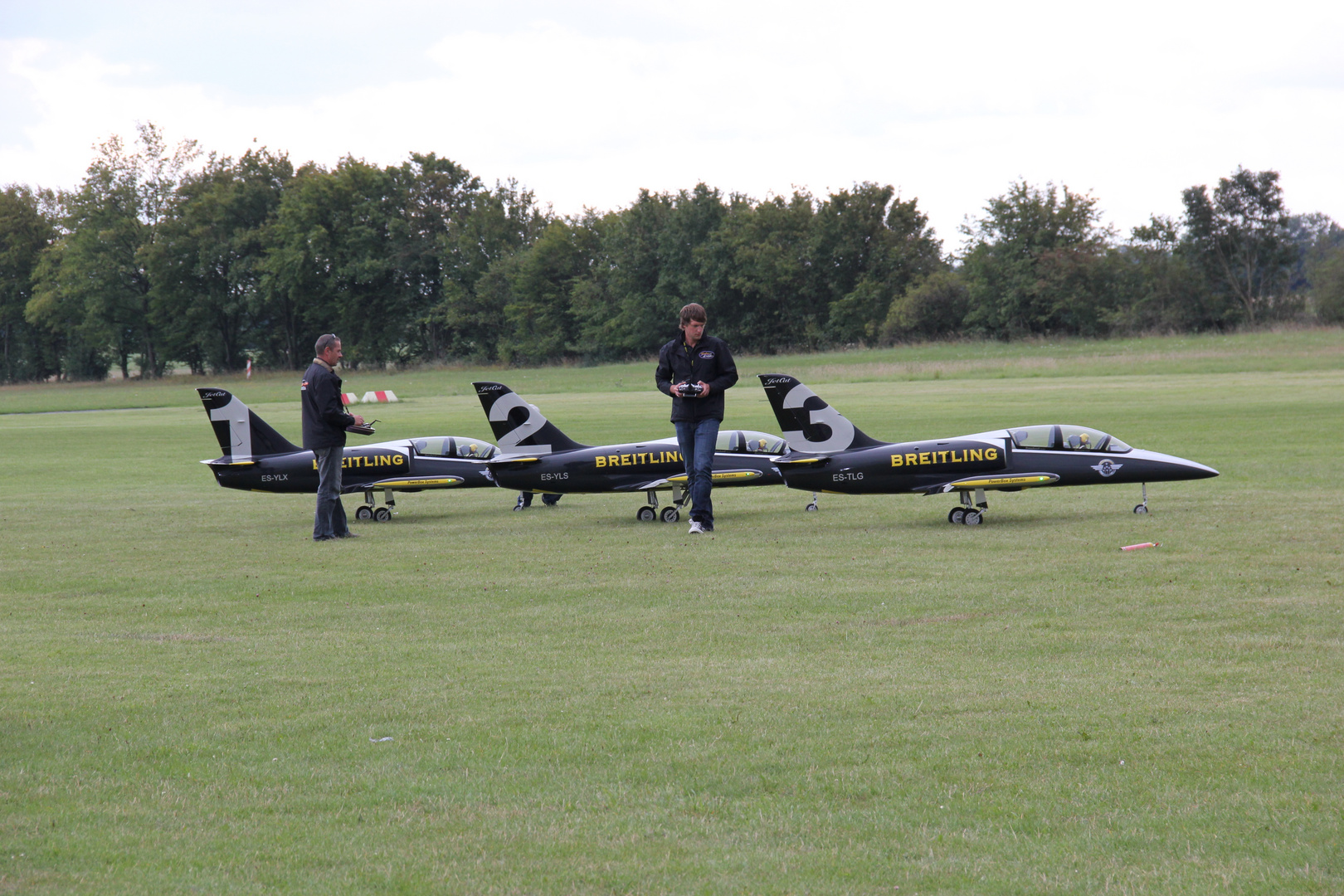 3 Breitling-Jets bei der Internationalen Flugmesse in Soest-Bad Sassendorf