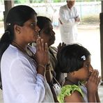 3 Frauen Tempel ... ... Sri Lanka