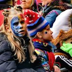 3 Kinder street Karneval NL p30-47-col +3Fotos