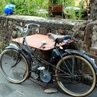 3 Lucienne qui refuse de servir les barbares (étranger) ceux qui détraquent le monde.