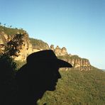 3 sisters and 1 backpacker