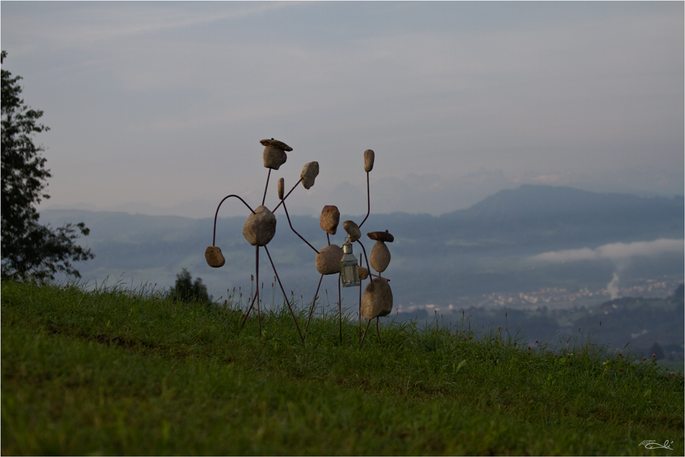 3 Steingenossen am Morgen