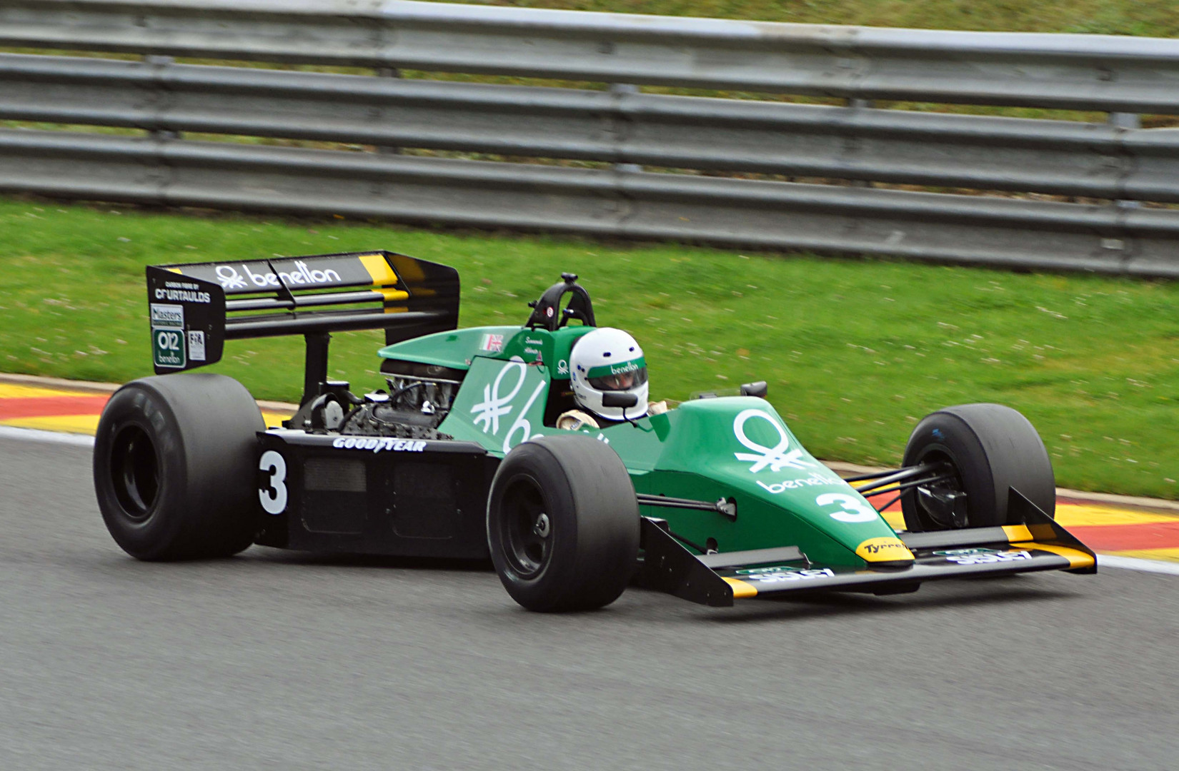 # 3 Tyrell 012 (Ex Michele Alboreto)