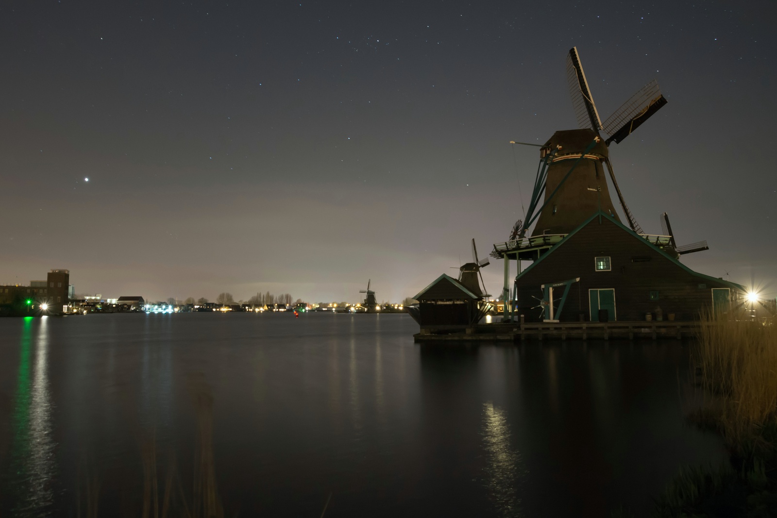 3 Windmills in the dark