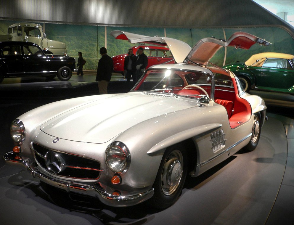 300 SL Flügeltürer im Mercedes-Museum