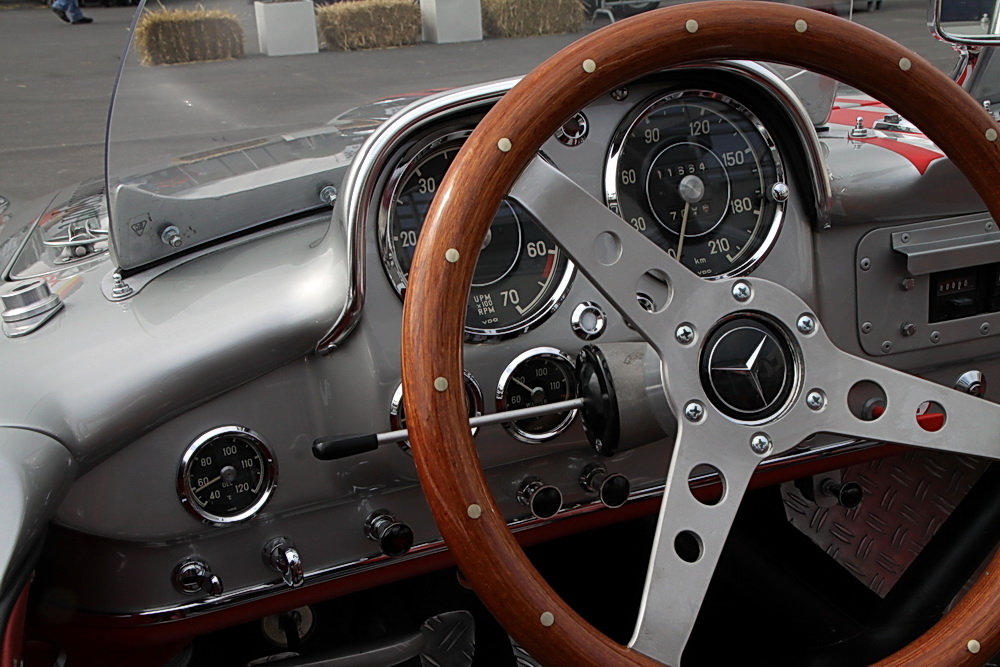 300 SLR