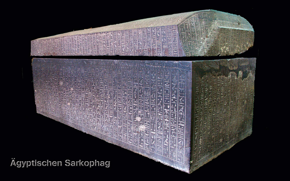 3000 Jahre alter ägyptischer Sarkophag, gesehen im Britischen Museum