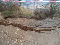 30.1. Strahlendes Wetter, kaum gesichert, schon wieder Abbruchgefahr.