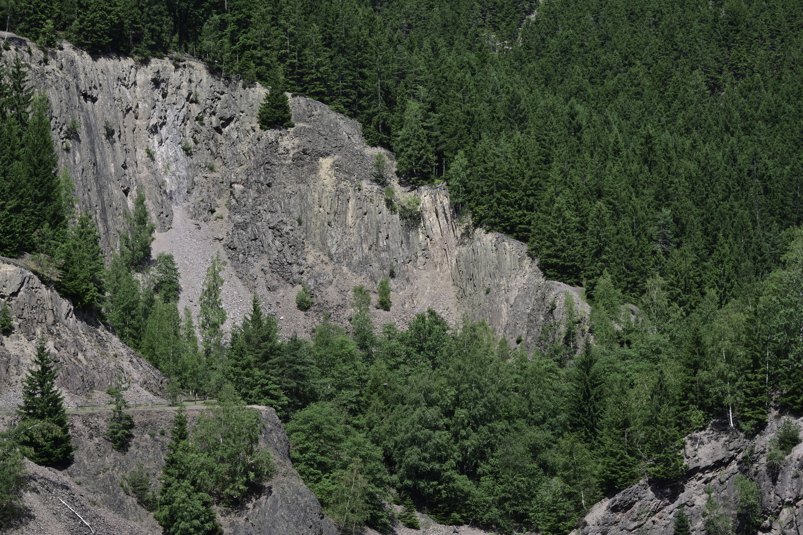 305 Krummetalsstein (unbearbeitet)