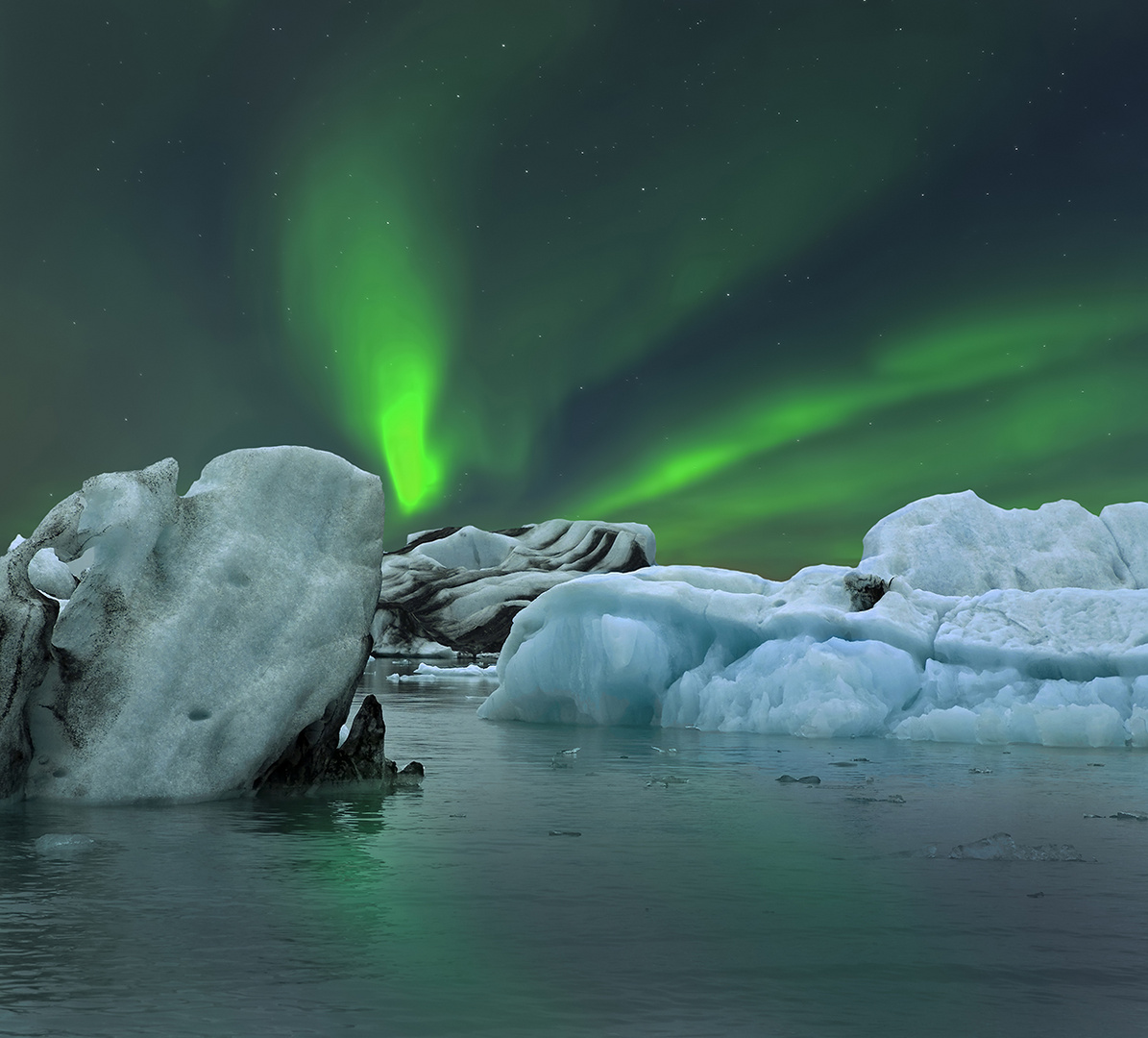 3096B Gletschersee Jökullarlon am Vatnajökull Island Nordlicht