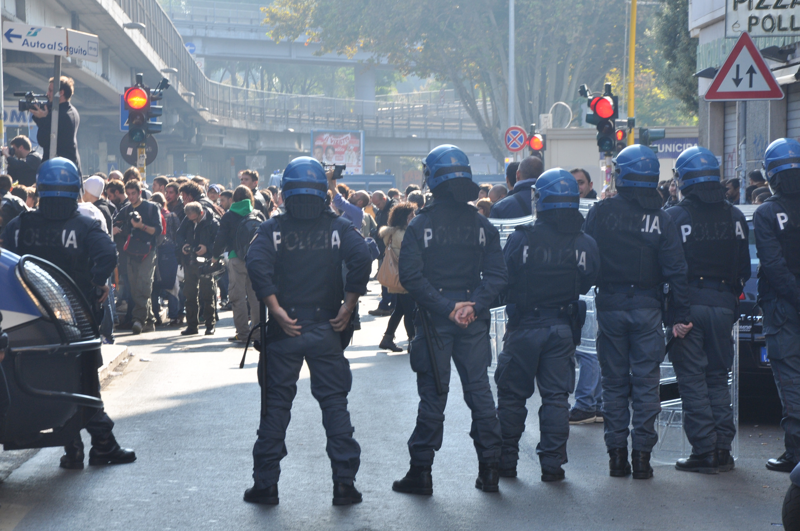 3/11/11 roma piazza tiburtina