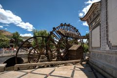 318 - Lijiang - Water Wheel