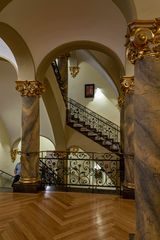 318 Treppenaufgang im Rathaus