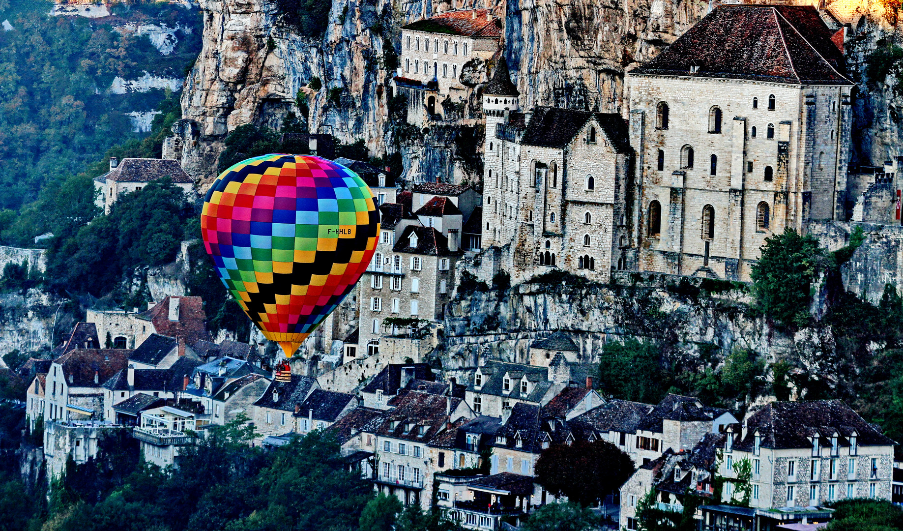 3187    à Rocamadour