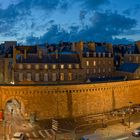 3201TZ-05TZ St. Malo an der Stadtmauer beleuchtet Panorama