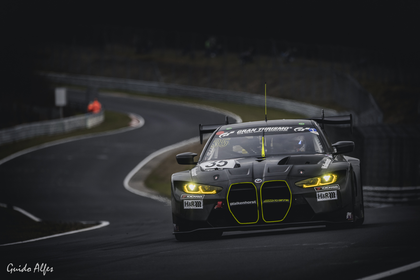 #35 Walkenhorst BMW M4 GT3