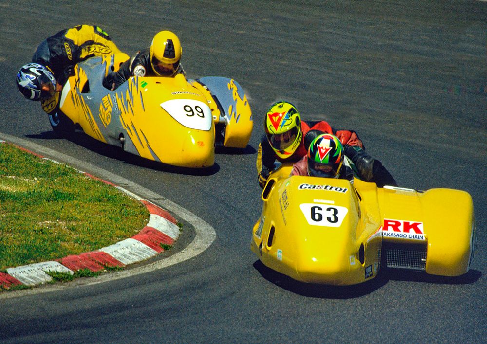 352    side car