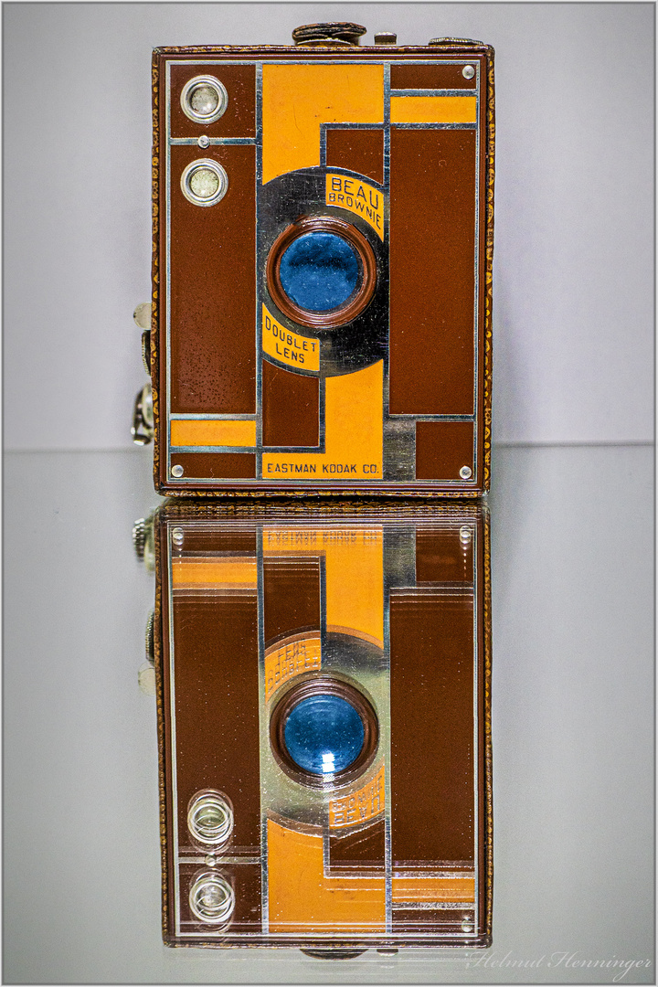 3571 KODAK Beau Brownie 