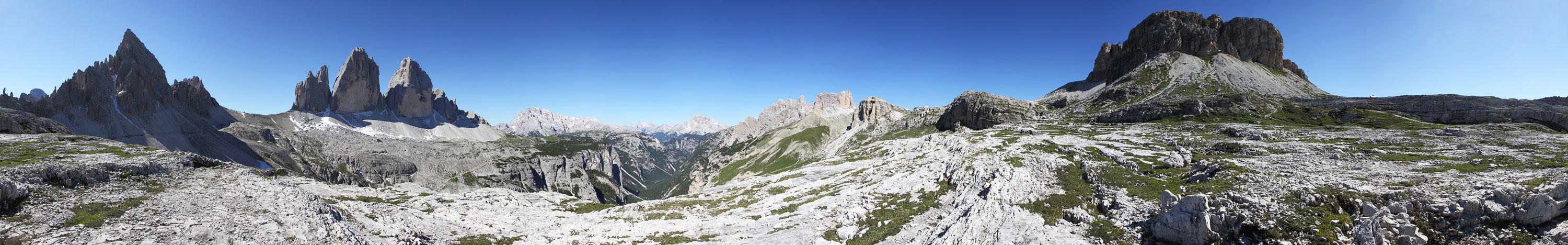 360 Grad Dolomiten mit den Drei Zinnen kann vollständig hier nur als WW-Pano gezeigt werden...