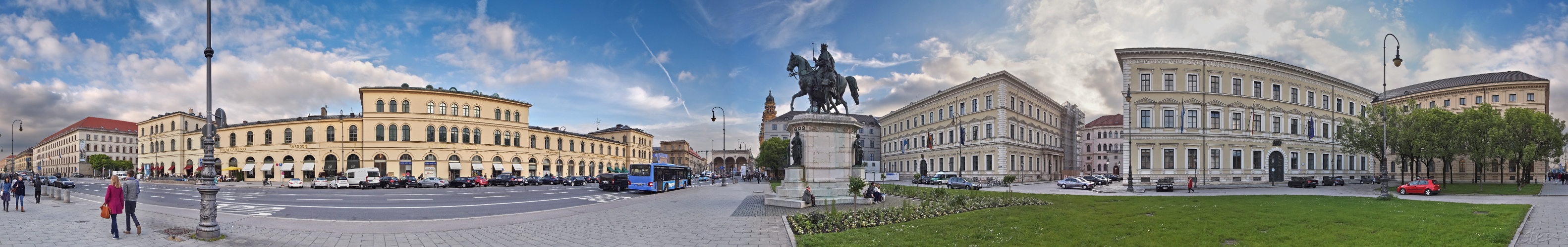 360º Odeonsplatz mit dem Kini