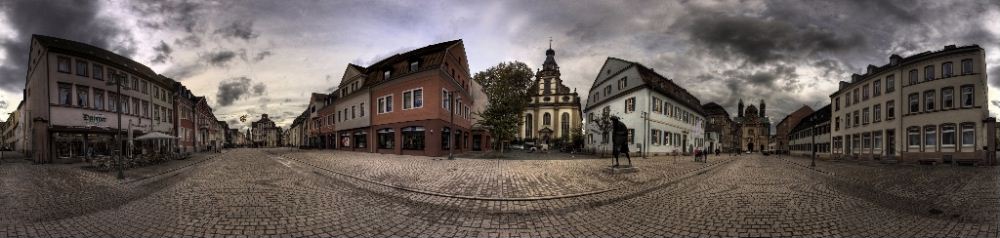 360° Panorama der Maximilianstrasse in Speyer