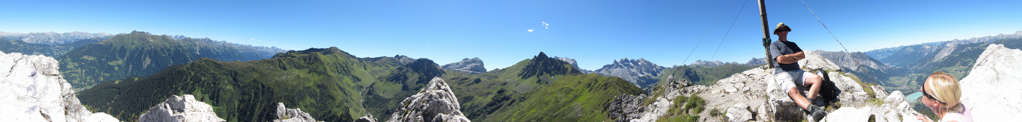 360° Panorama von der Tschaggunser Mittagsspitze :)