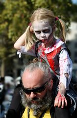 3673 zombie walk