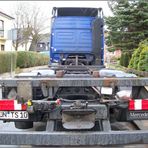 3./7 UNBESTIMMTE STIMMUNG “Truck mit Diesel”