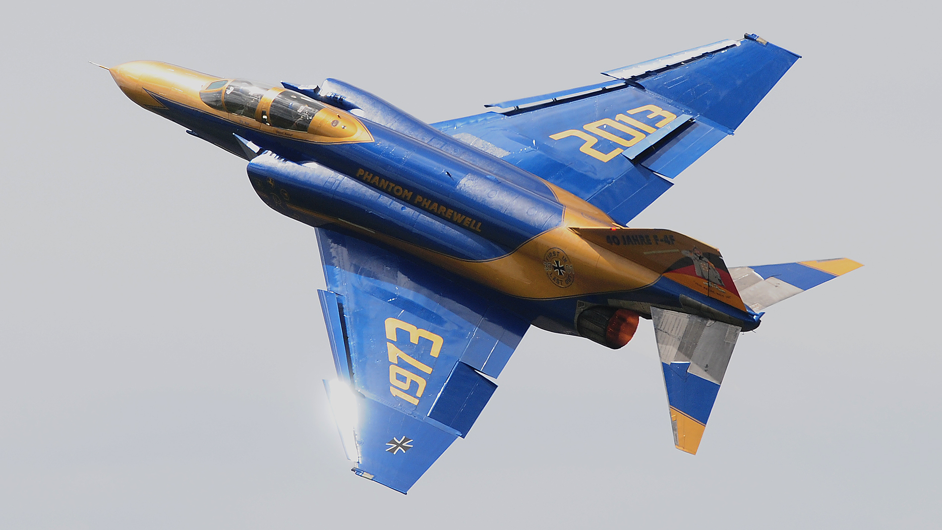 37+01 Fly Out Maschine in Wittmund