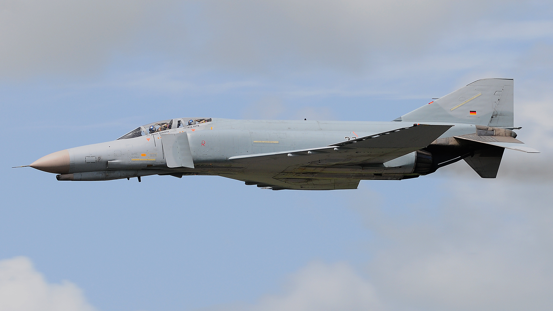 37+22 F-4F Phantom II Fly Out