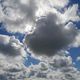 Wolken am Strand