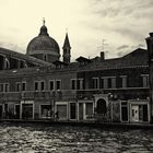 3985A10   __APPROACHING GIUDECCA IN A RAINING DAY__