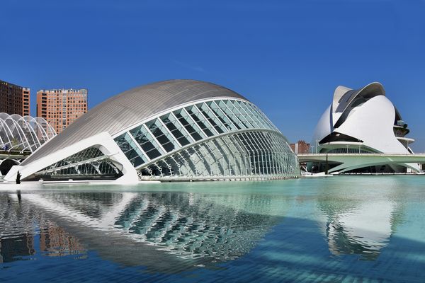 3D-Kino und Opernhaus in Valencia....