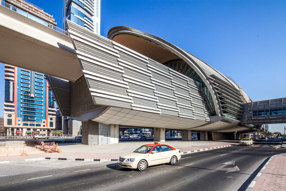 Dubai Metro von gtphoto