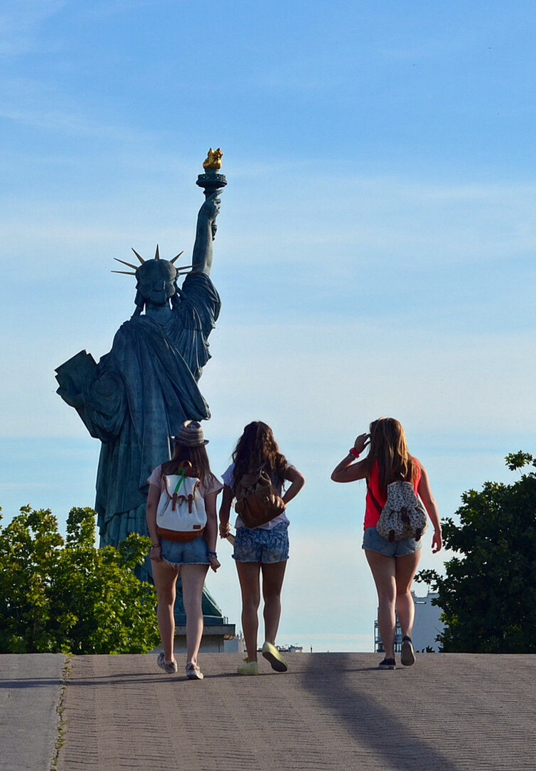 4 filles dans le vent