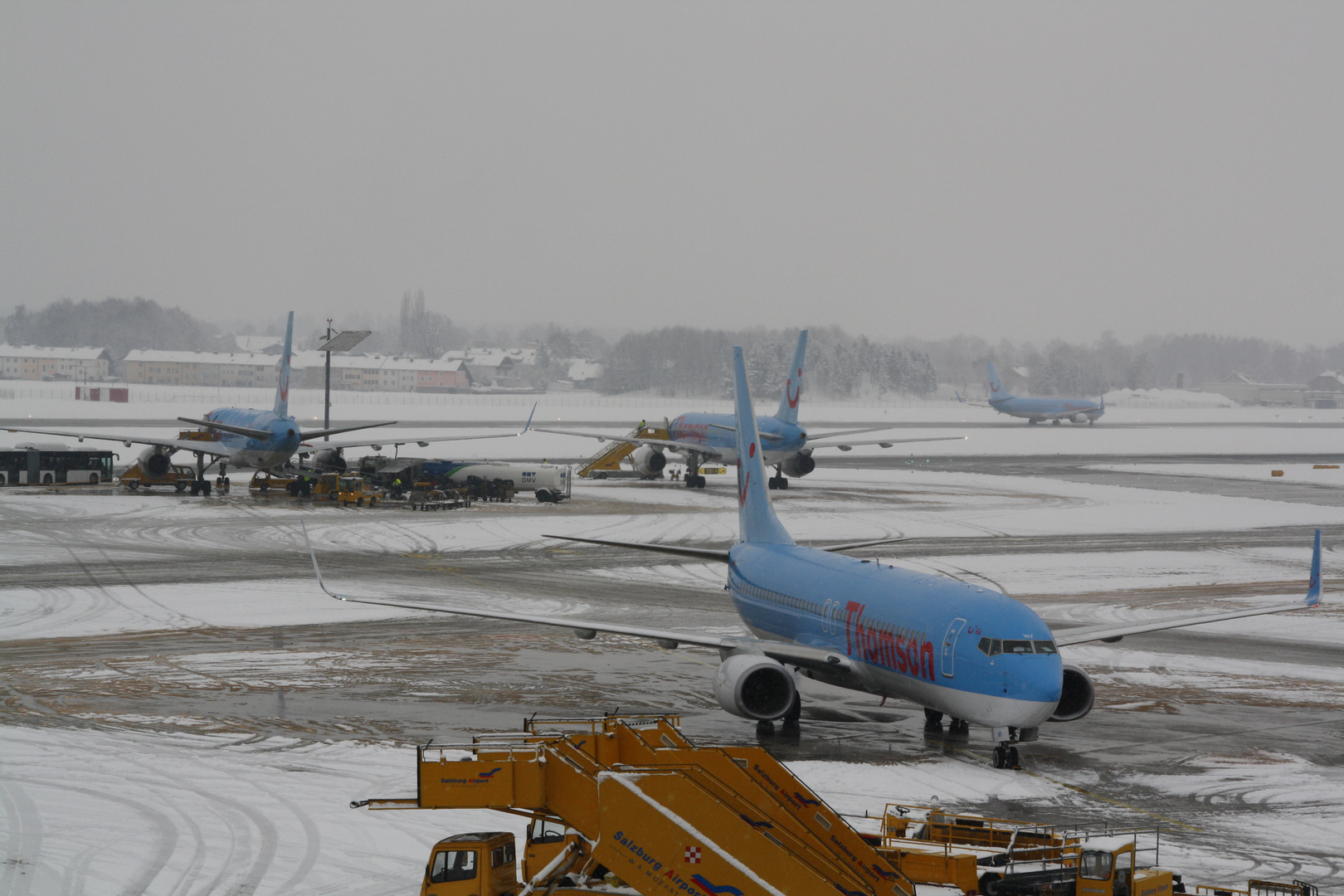 4 x Thomson in SZG, am 12.01.13