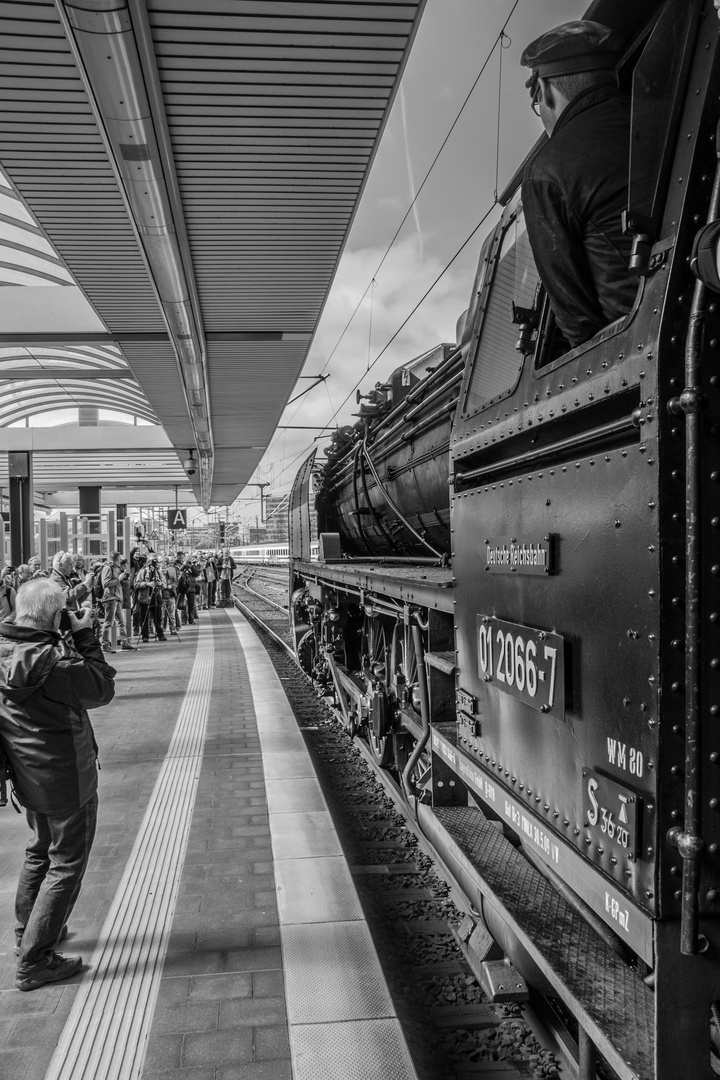 40 Jahre Abschied Baureihe 01 zwischen Dresden und Berlin