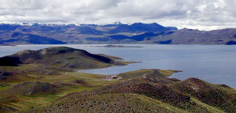 4.000 m +++ Peruanisches Hochland bei Las Lagunillas